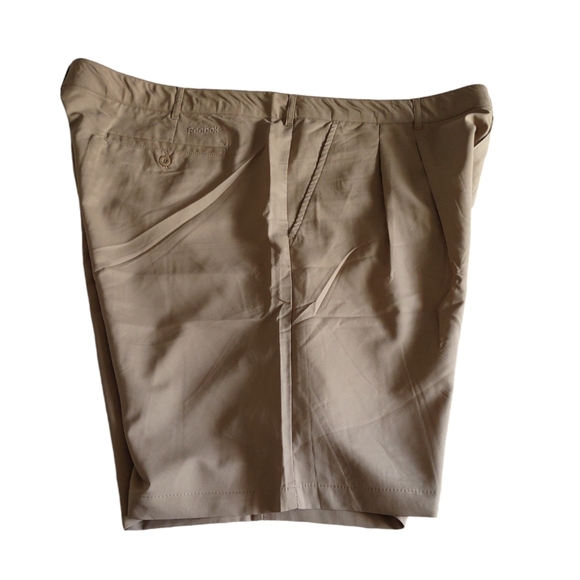 NWT Reebok Golf Size 50 Khaki PlayDry Comfort Waistband Shorts - Picture 4 of 16
